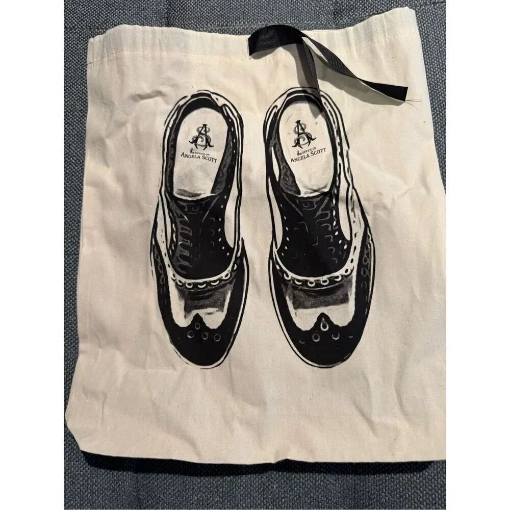 The Office of Angela Scott dust bag Mr Doubt pattern excellent condition